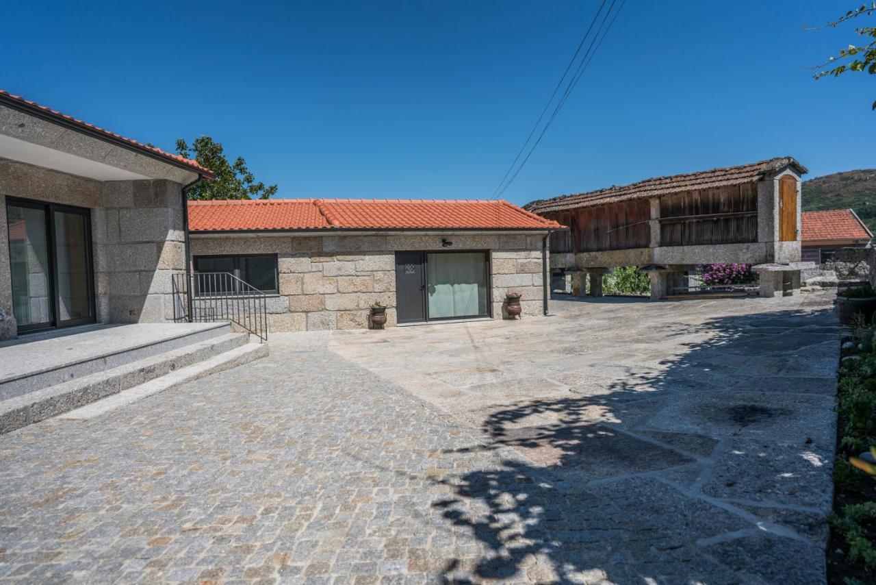 Casa Do Vale Pensionat Fafe Exteriör bild